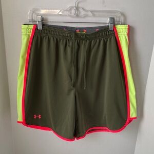 Under Armour Women's Green and Neon Pink Athletic Shorts Size Large  Mesh